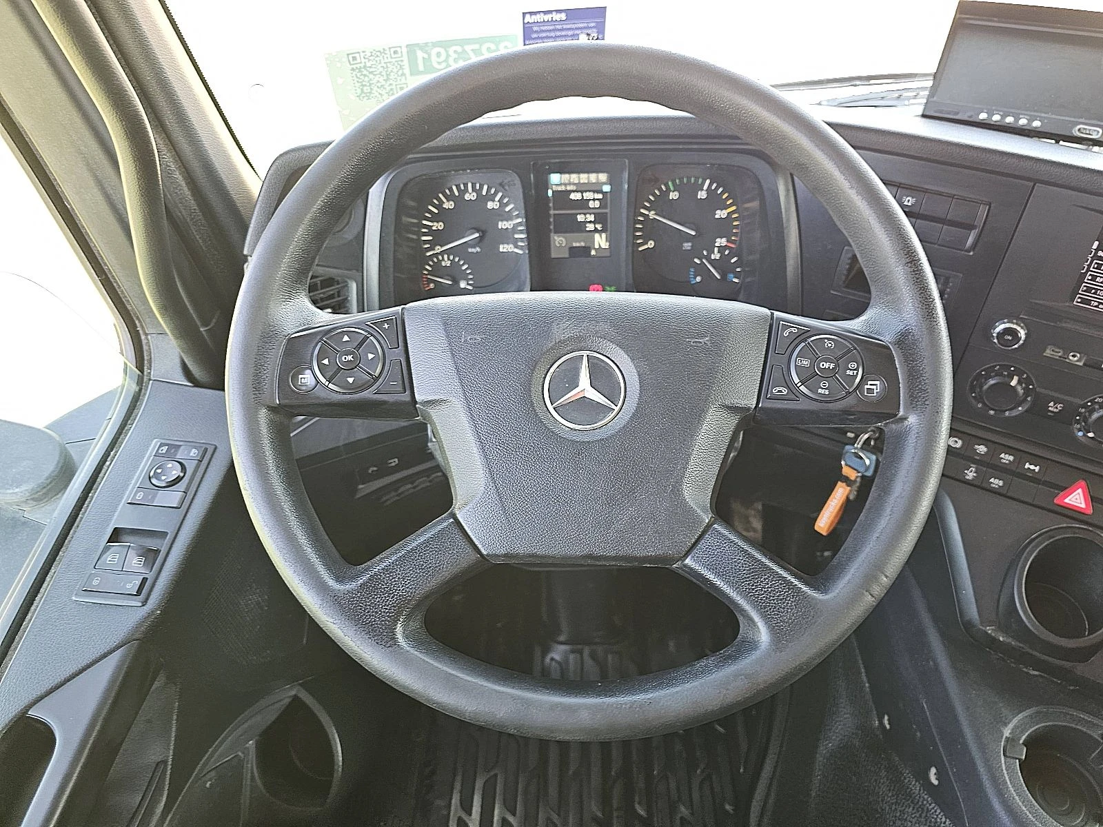 Mercedes-Benz 2018 - AROCS 1846 obrázek 10