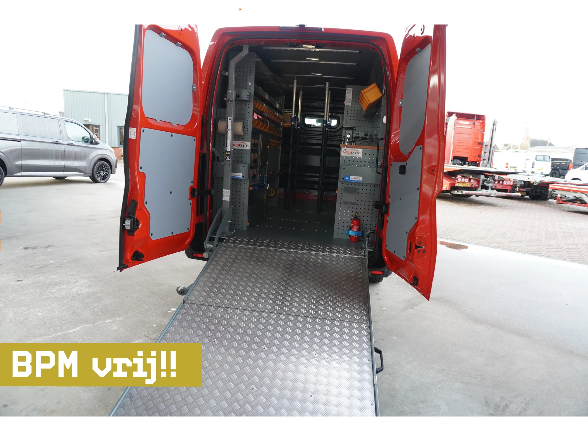 Renault Master 2024 - T35 2.0 dCi 170PK L3H2 met COMPLETE WERKPLAATS INRICHTING afbeelding 1