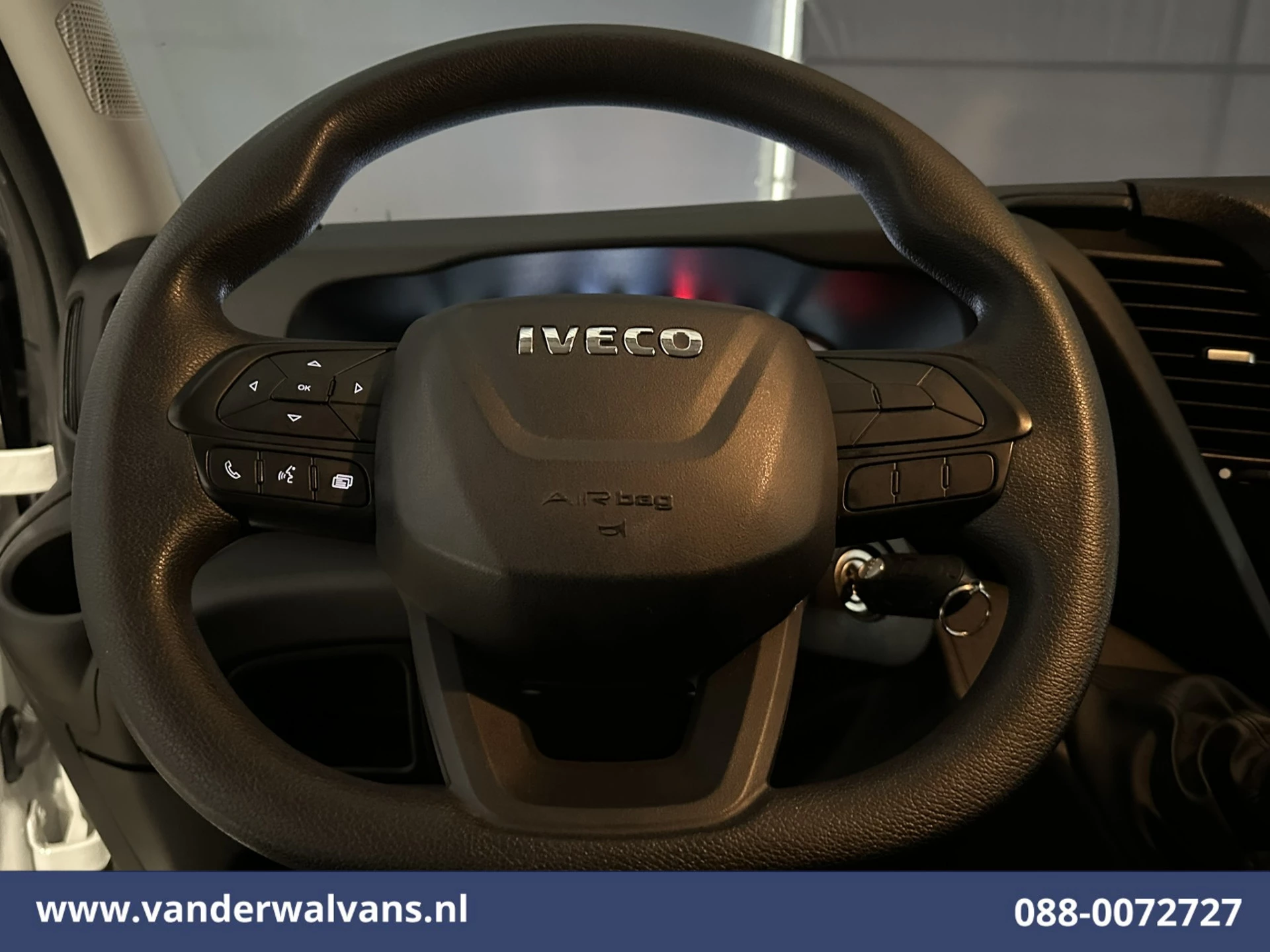Iveco Daily 2024 - 35S16V 157pk L2H2 Euro6 Airco | 3500kg trekvermogen | Parkeersensoren obrázek 12