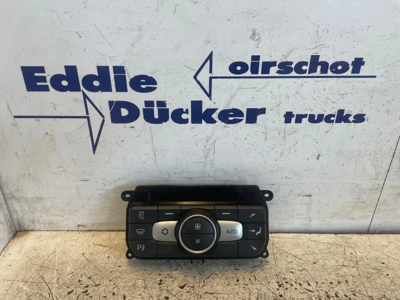 DAF 2022 - 2324190 KLIMAAT REGELEENHEID obrázek 1