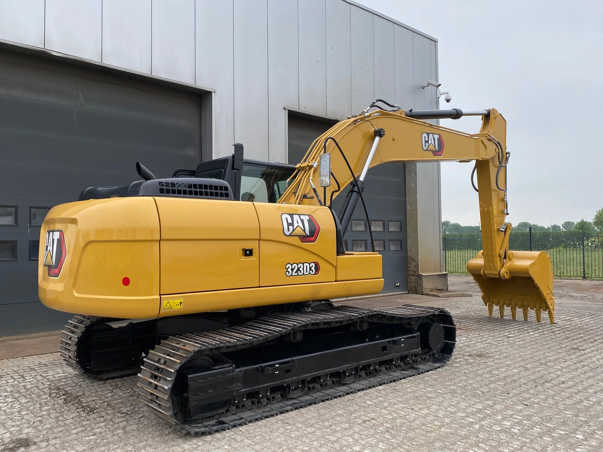 Caterpillar 323D3 2022 obrázek 5