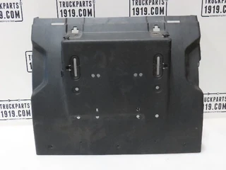 Volvo - 22087698 Spatbord à vendre