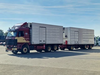 Scania R 1988 - R143-450 V8 6x2 Frigo combination - Oldtimer - Super condition - Krone trailer afbeelding 3 miniatuur