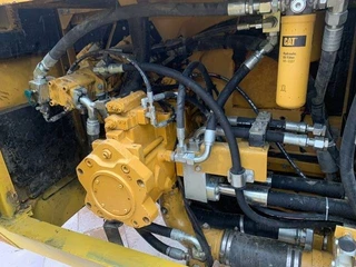 Cat N/A 2010 - 385 C L  385CL zdjecie 16