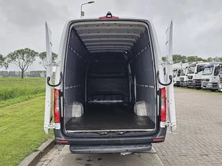 Mercedes-Benz Sprinter 2022 - 311 image 13