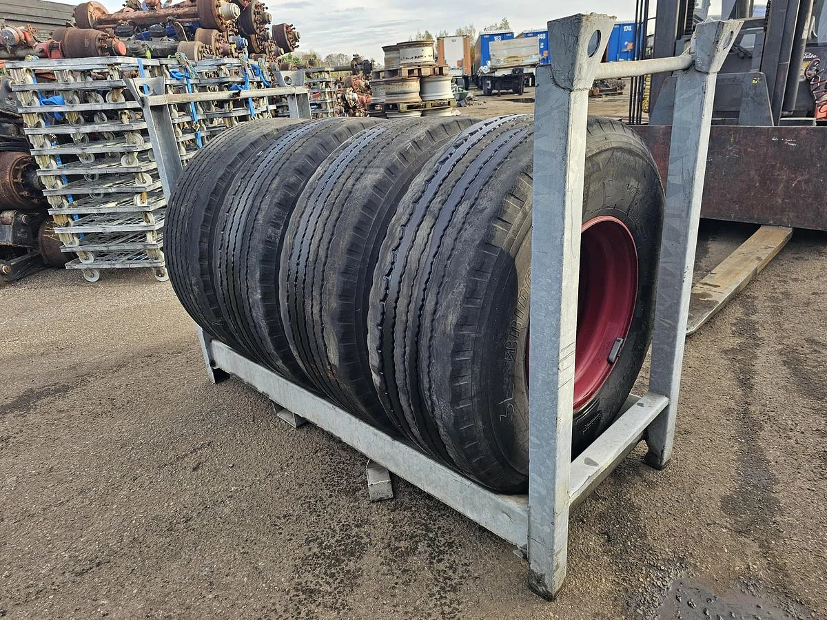 BRIDGESTONE R 164| TRAILER BAND 425/65 R 22.5 |6/4 MM PROFIE MET VELG 2010 zdjęcie 3