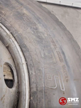 Bridgestone N/A - Occ vrachtwagenband Bridgestone 12R22.5 imagem 4