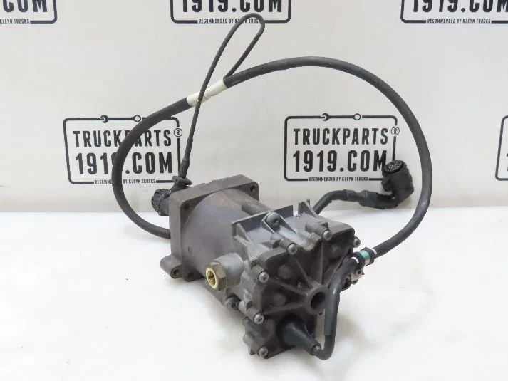 Knorr-Bremse - Gearbox & Clutch Parts Koppelingspomp DAF afbeelding 1