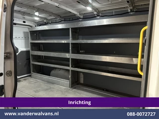 Volkswagen Crafter 2022 - 2.0 TDI L3H2 L2H1 Inrichting Euro6 Airco | Apple Carplay | Trekhaak | Parkeersensoren image 10