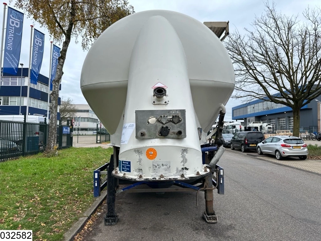 Feldbinder 2007 - Silo 40.000 Liter imagen 12