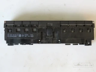 Mercedes-Benz MB - Electrical System Paniekschakelaar MP4 afbeelding 2 miniatuur