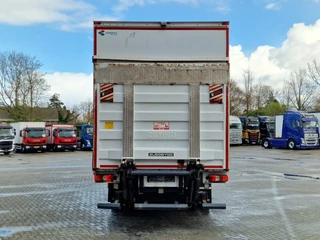Mercedes-Benz Actros 2017 - 1833 4x2 - Bussbygg box sidedoors - Loadlift - Full air - 5.80 WB image 9