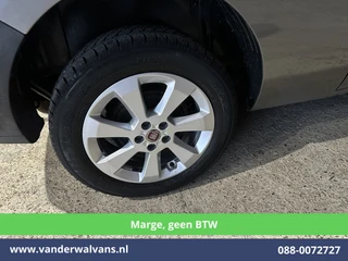 Fiat Doblò 2018 - Cargo 1.6 MJ 120pk **MARGE, geen BTW** L2H1 Euro6 Airco | 3-Zits | Camera | Trekhaak | Cruisecontrol | LM Velgen image 3 thumbnail