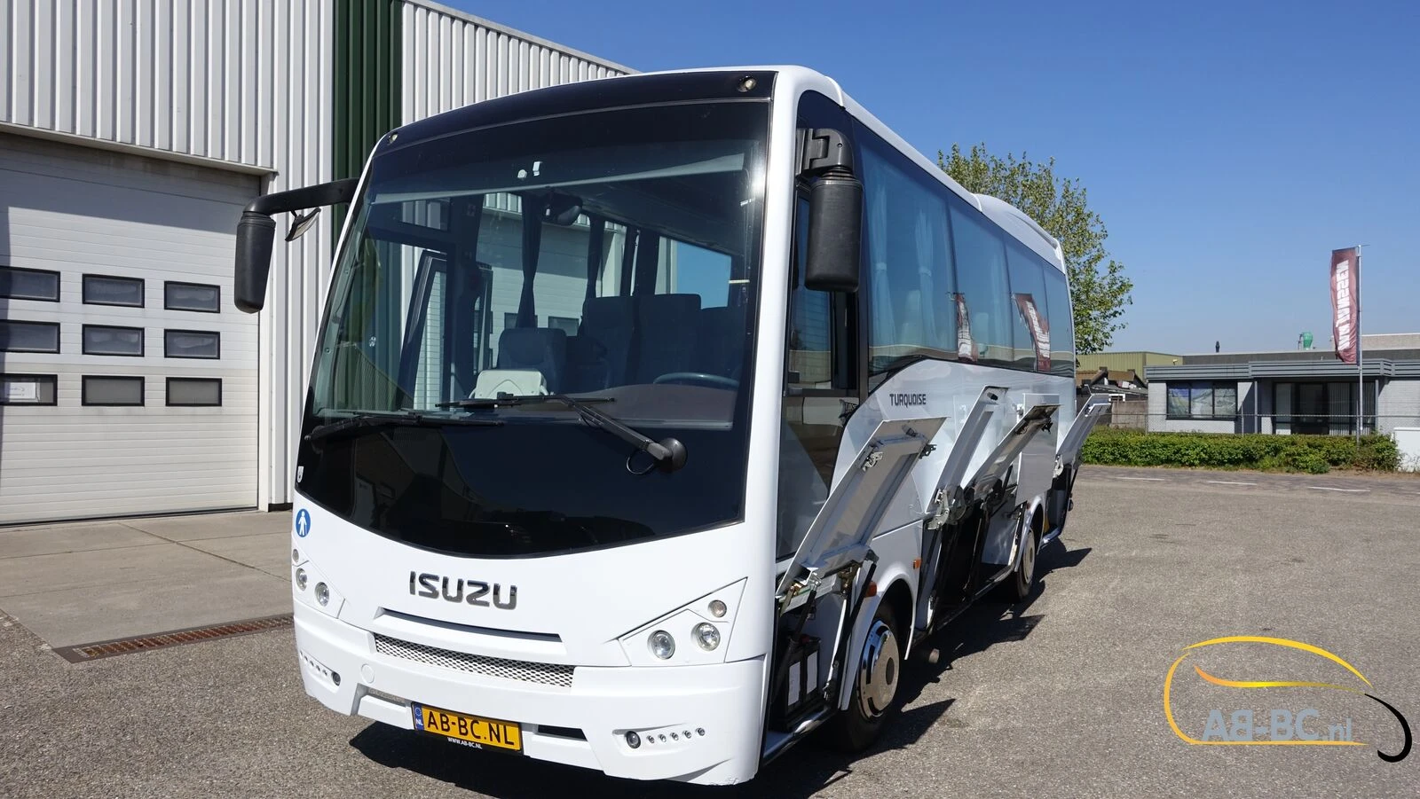 Isuzu Turquoise 30 seats EURO 6 2016 afbeelding 22