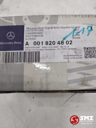 Mercedes-Benz Actros - Deurluidspreker lh=rh mercedes mp4 a0018204 imagen 3