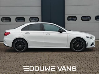 Mercedes-Benz A-Class 2020 - 250e Sedan AMG Panorama Memory Night Pakket zdjecie 6