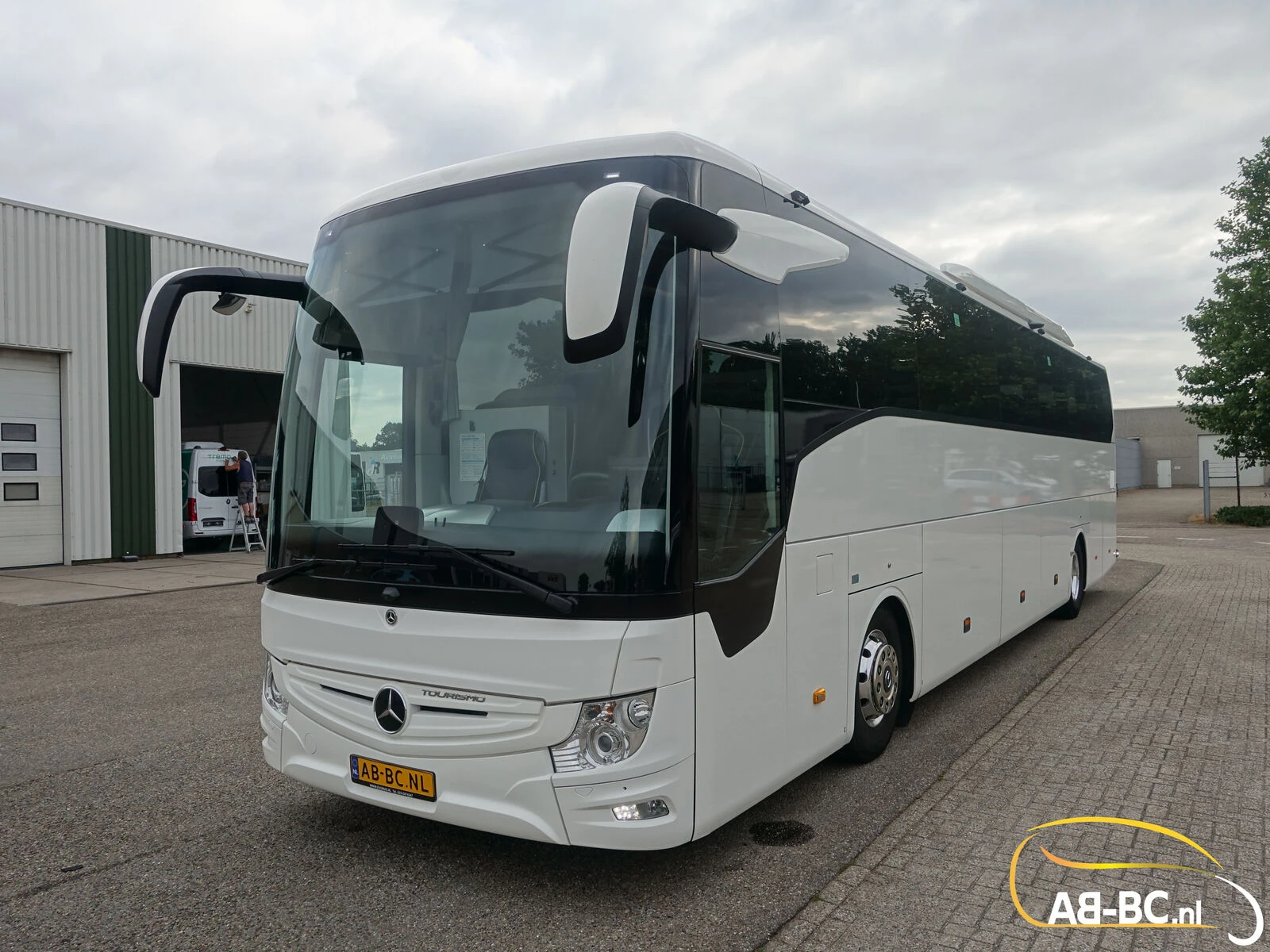 Mercedes-Benz Tourismo RHD 2023 afbeelding 9