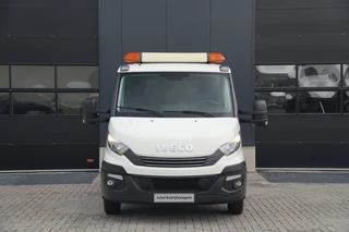 Iveco Daily 2018 - 35C16 2.3 300 155pk - 8 TON - Cruise - Lane Assist - Hella Lichtbalk - Trekhaak - Geveerde stoel - Rijklaar afbeelding 2 miniatuur