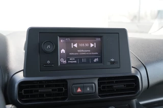 Citroën Berlingo 2024 - 1.5 BlueHDI Club 100pk - Cruise - Airco - Bluetooth - Vloerplaat - Rijklaar obrazek 19