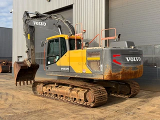 Volvo EC220EL 2019 image 3 thumbnail