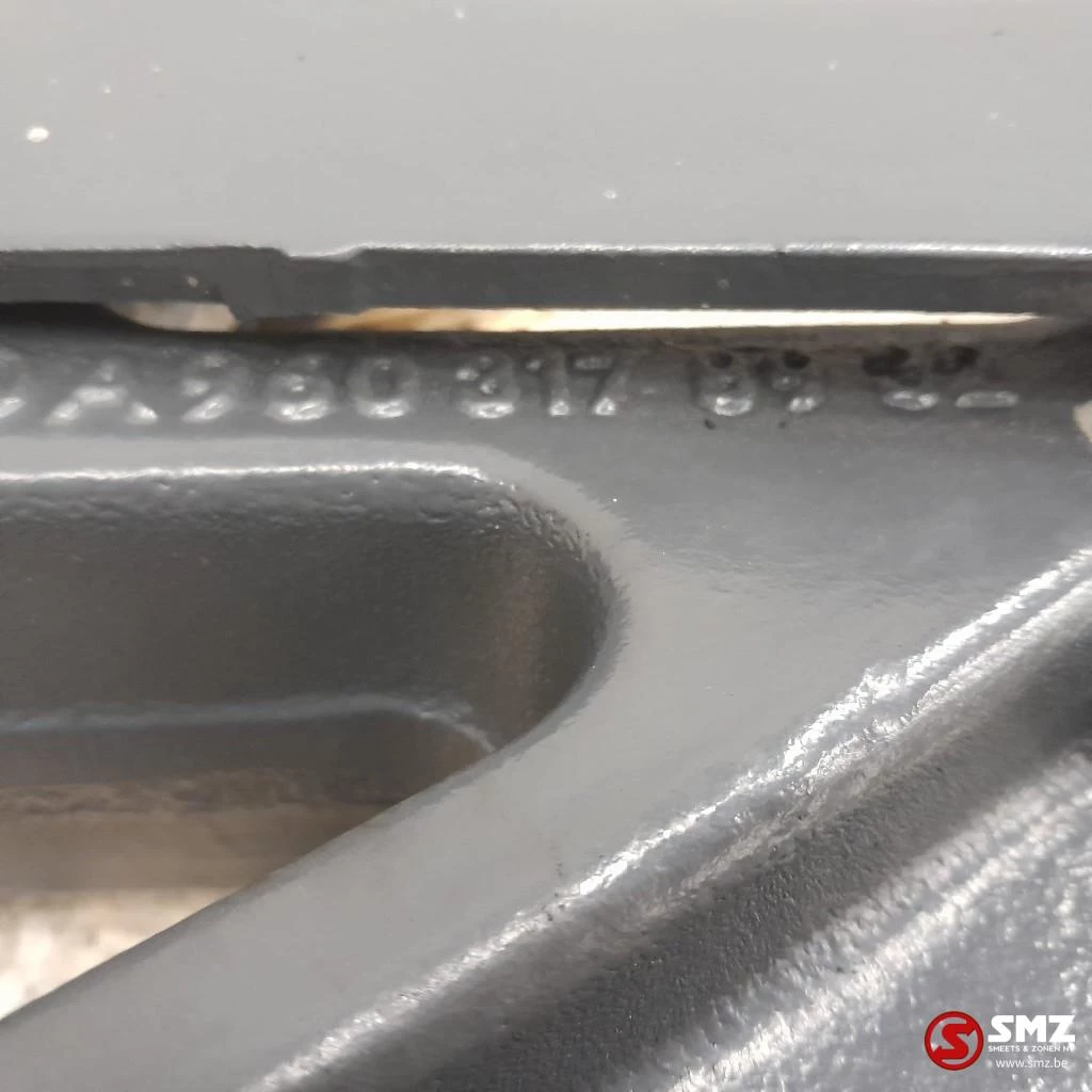 Mercedes-Benz 2016 - Occ montagebeugels links Mercedes immagine 4