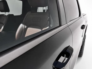 Dodge Ram 1500 2024 - 5.7 V8 4x4 Crew Cab Longhorn | Bakflip | Incl LPG | Fuel 22INCH velgenset| imagem 15