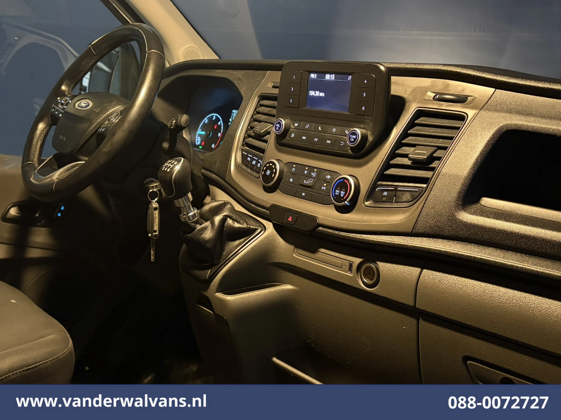 Ford Transit 2022 - 2.0 TDCI 131pk L3H2 Euro6 Airco | Camera | Cruisecontrol | Verwarmde Voorruit afbeelding 15