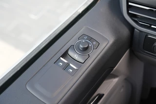 Ford E-Transit Custom 2026 - 340 L2H1 Sport 71 kWh 218pk - 2x Schuif - Stoel/Stuurverwarming - Cruise - Keyless - Rijklaar obrazek 19