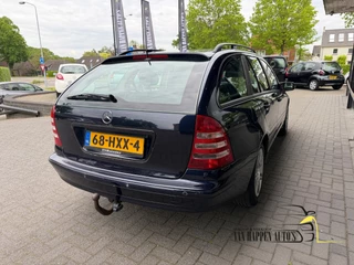 Mercedes-Benz C-Class 2006 - Combi 230 Classic / kombi zdjecie 11