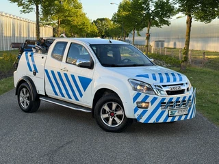 Isuzu D-Max 2017 - 2.5TD Intercooler 4WD - AWU - Lepelwagen bild 2