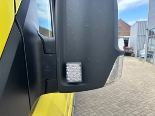 Mercedes-Benz Sprinter 2017 - 319CDI L2H2 AMBULANCE AUTOMAAT V6 MOTORSCHADE immagine 20
