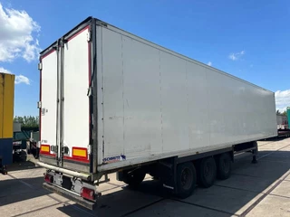 Schmitz Cargobull Schmitz Cargobull PRICES FROM €6950 TO €8950 2012 - N/A obrazek 11