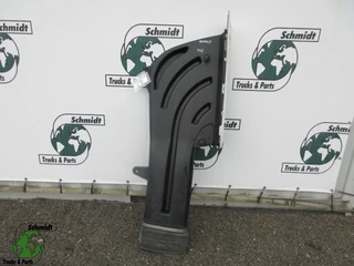 Renault - 22028045 LUCHTFILTER RENAULT T 520 EURO 6 en venta