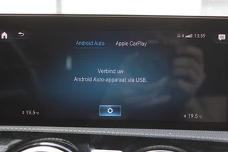 Mercedes-Benz CLA 2021 - Shooting Brake 180 AUT7 Luxury Line LEDER SFEER CARPLAY TREKHAAK immagine 19