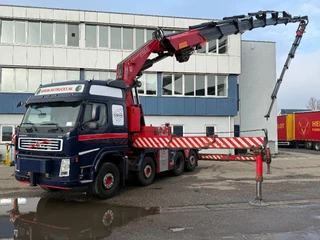 Volvo FM 480 2009 - 8X2  FASSI 1300AXP28  EURO 5 afbeelding 4