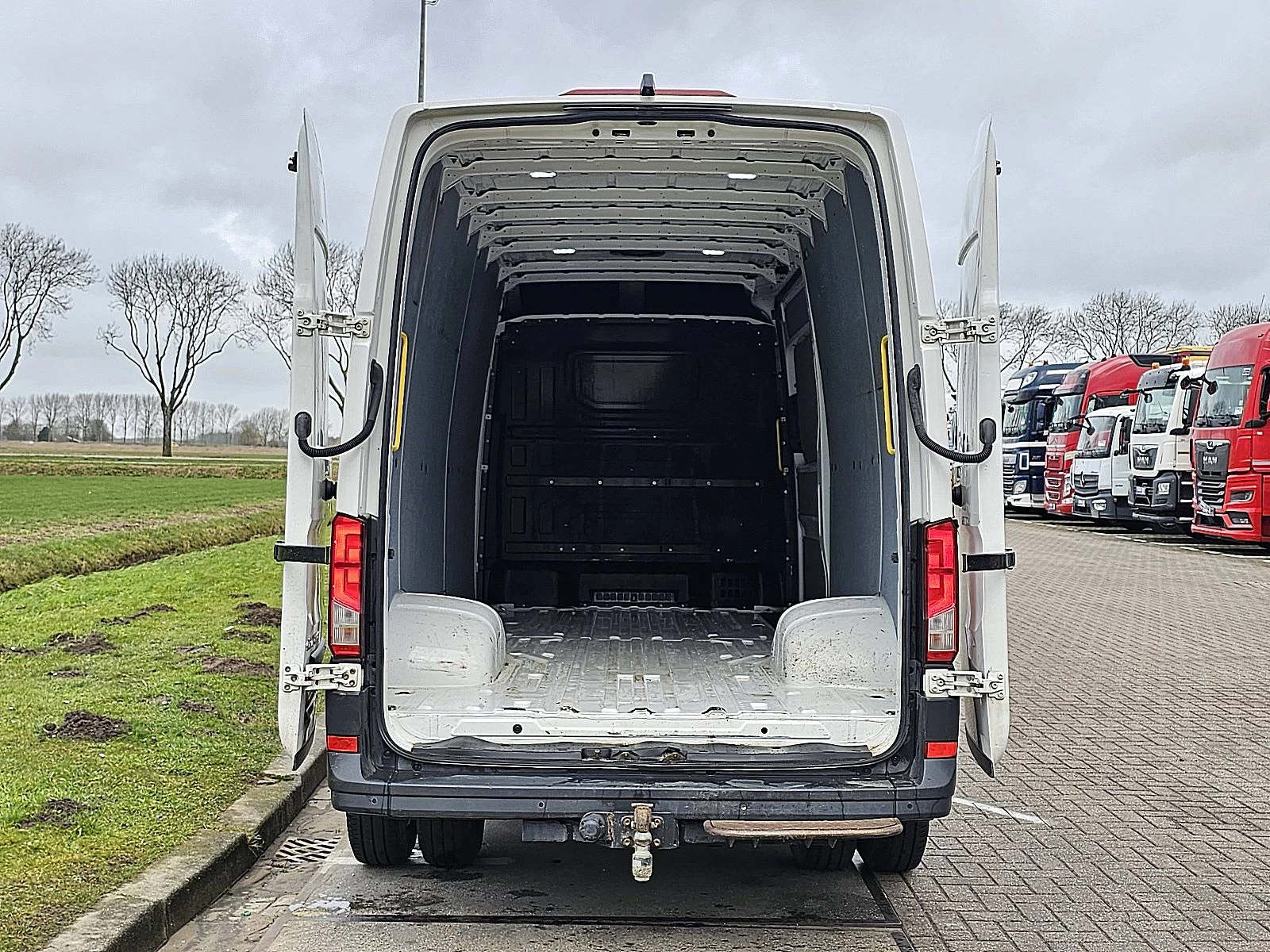 Volkswagen Crafter 2018 - 50 2.0 obrázek 13