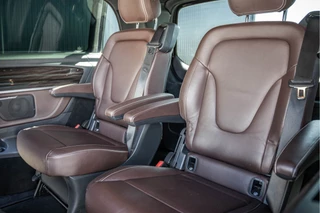 Mercedes-Benz V-Class 2014 - V 250 BlueTEC | 7-Zits | Edition 1 | MARGE | Euro 6 | VOL opties | Burmester | 360° Camera | PDC | Elektr.schuifdeur L+R imagen 17