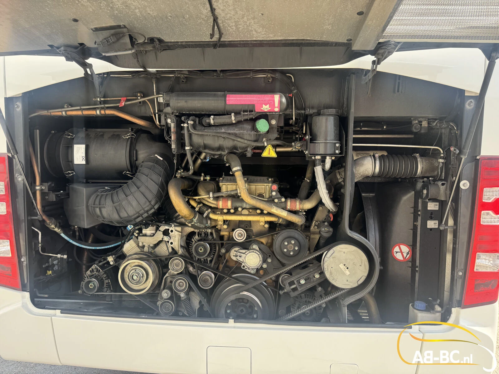 Mercedes-Benz Tourismo RHD 2023 afbeelding 26