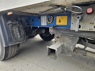 Krone SD | FRIGE TRAILER WITH CARRIER |  AND LOADING LIFT. APK/Tuv 07-03-2027 2008 - N/A zdjecie 22