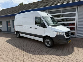 Mercedes-Benz Sprinter 2023 - 215 1.9 CDI L2H2 FWD afbeelding 2 miniatuur