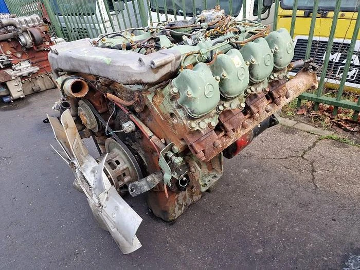 Mercedes-Benz OM 422 zdjęcie 1