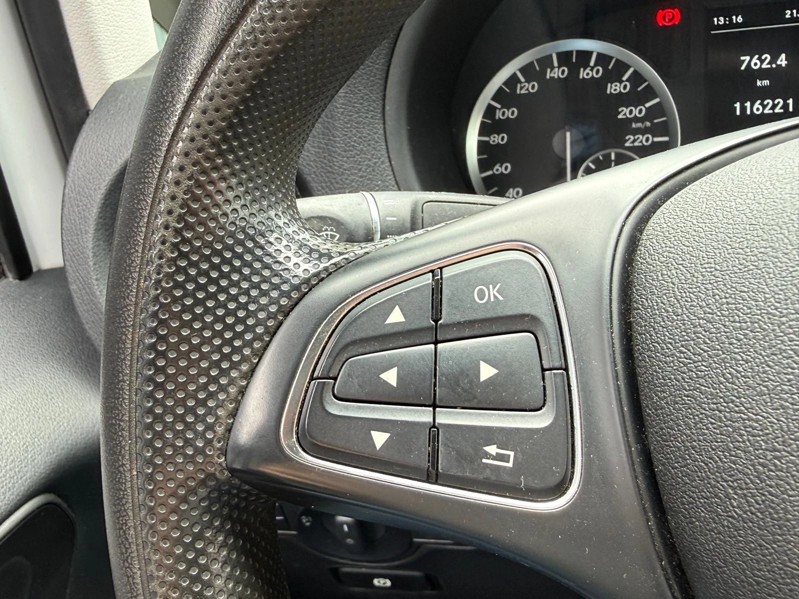 Mercedes-Benz Vito 2016 - 111 CDI Lang AC Trekhaak Cam Cruise Navi Lmv 1e Eigenaar Zeer nette staat! afbeelding 12