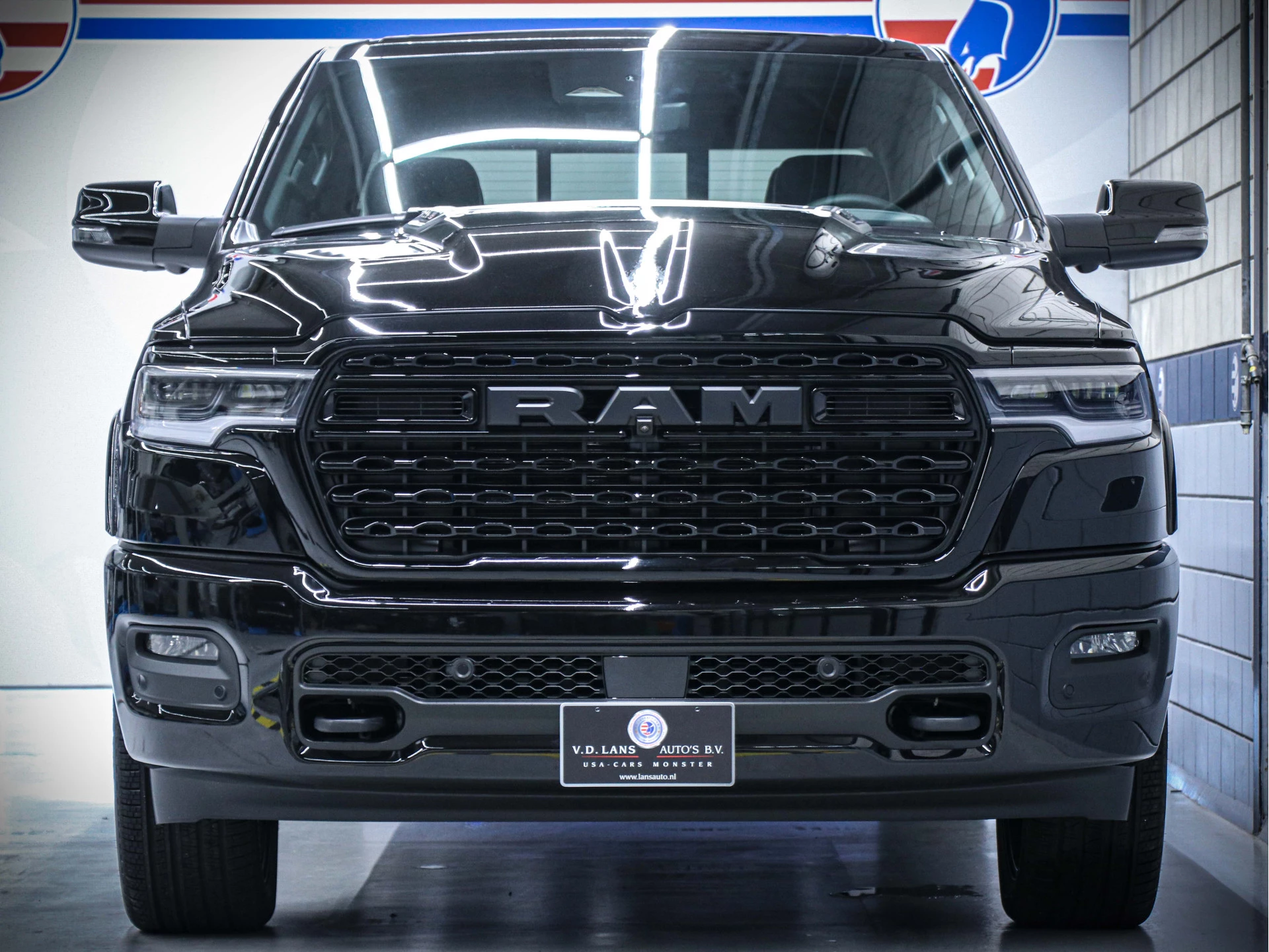 Dodge Ram 1500 2024 - Limited Night Hurricane | 3.0L High Output 540pk 4x4 Crew Cab obrázek 9