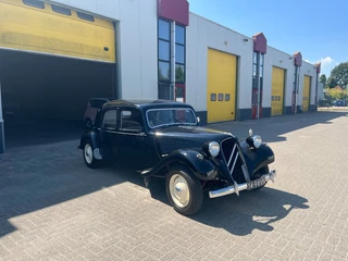 Citroën TRACTION 1954 afbeelding 3 miniatuur