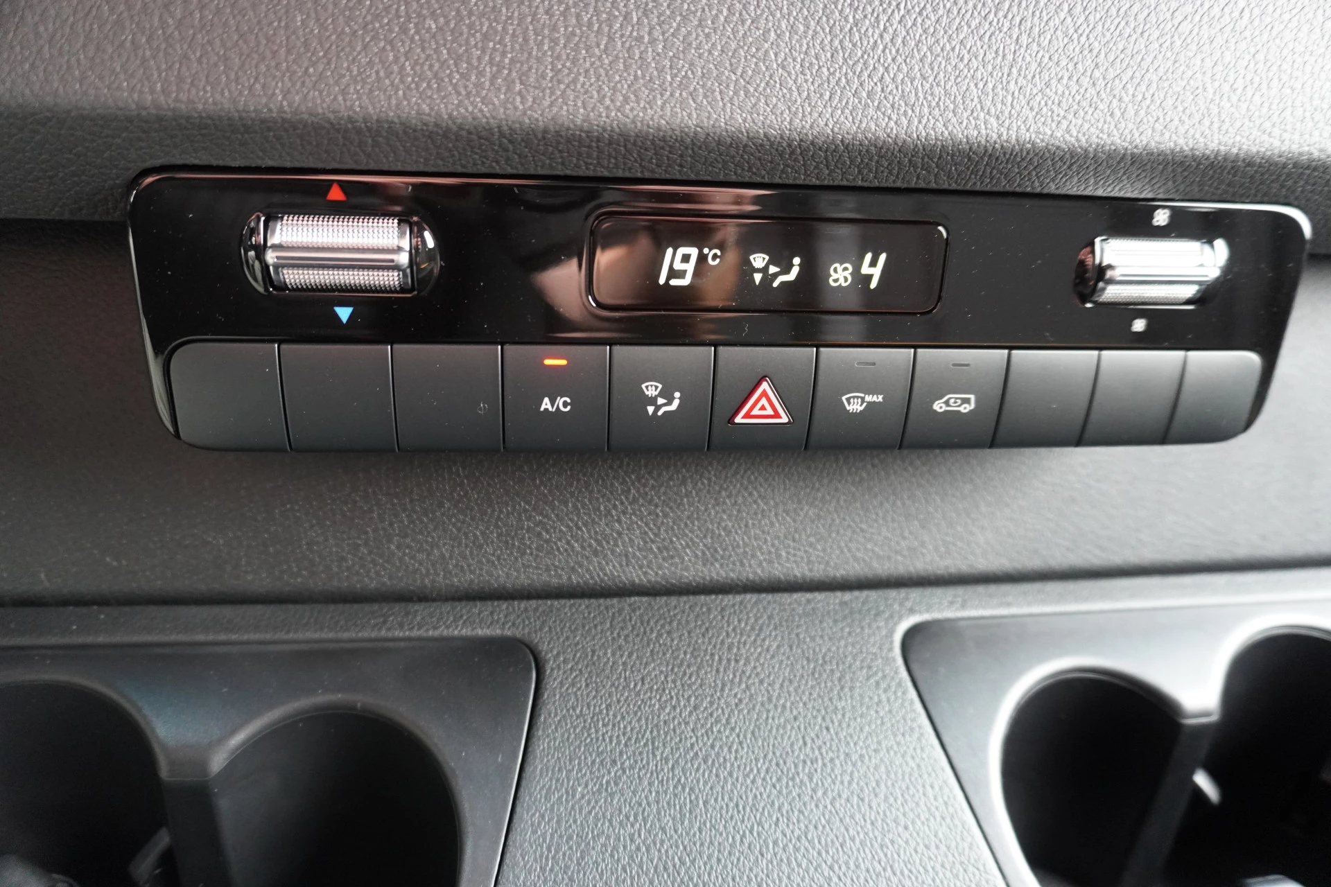 Mercedes-Benz Sprinter 2024 - 317 170PK L2H2 Select Automaat zdjęcie 22