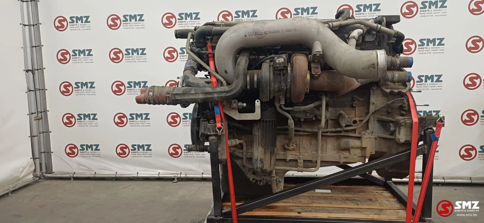 Iveco 2014 - Occ motor F3AE3681 Iveco 40.000km! obrázek 1