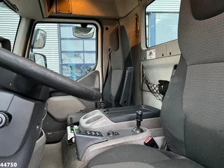DAF FAN LF 220 Euro 6 Hiab 11 Tonmeter laadkraan Just 166.649 Km! 2014 - N/A imagen 16
