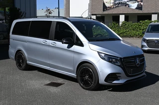 Mercedes-Benz V-Class 2024 - 300d 4-Matic AMG L2 Exclusive DC zdjecie 13
