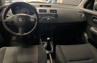 Suzuki Swift 2009 - 1.3 Shogun - Airco - Elekt Ramen obrazek 3