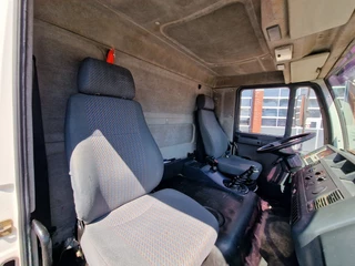 MAN TGL 1998 - 8.240 - 2 deck livestock Bekkers - Loadlift - Manual gearbox - Full steel obrazek 31